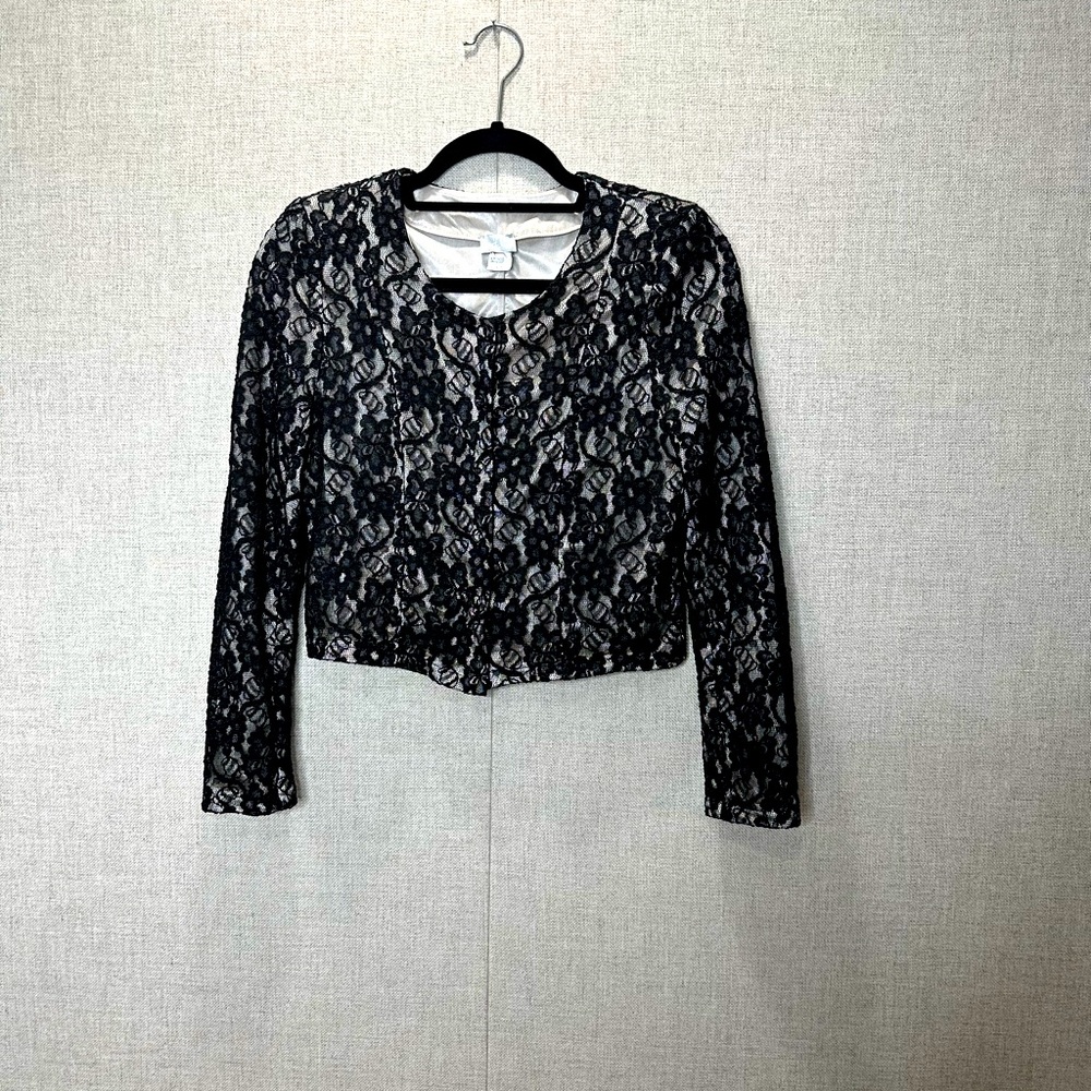H&M Women’s Black Short Blazer